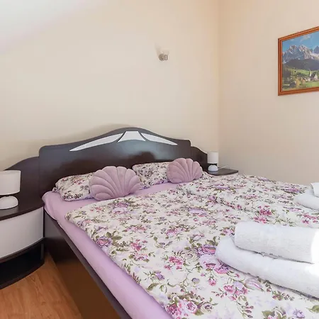 Pr' Kavac