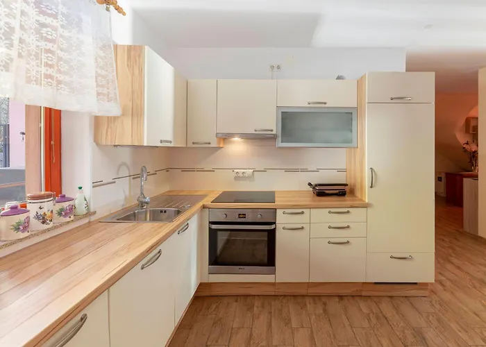 Apartment Pr' Kavac *